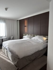 Le Louise Hotel Brussels - MGallery Collection room